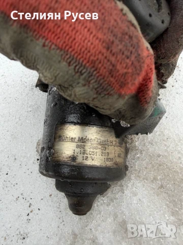 862 386 03 buhler motor 1.13 051.213 audi a8 s8 d3 5.2 450hp facelift 2009г цена 20 евро за моторче, снимка 3 - Части - 53619708