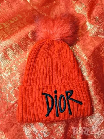 Dior Зимна дамска шапка с бродерия, снимка 2 - Шапки - 48269599