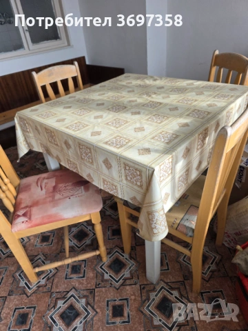 Кухненска дървена маса с 4 стола, снимка 5 - Маси - 53154774