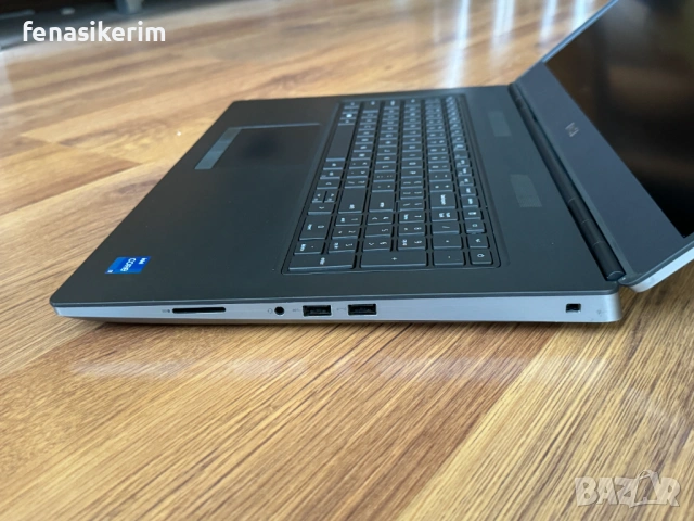 17.3 Full HD IPS Core i7-11850H DELL Precision 7760 64GB DDR4/512GB NVMe/Nvidia RTX A4000 8GB/Бат 6ч, снимка 12 - Лаптопи за работа - 53148882