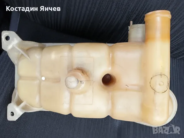 Разширителен съд за Мерцедес 124 , снимка 6 - Части - 49696674