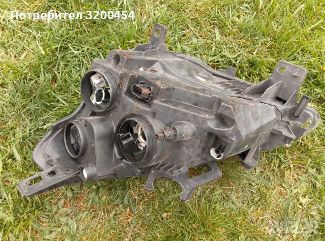 Десен фар за Пежо и Ситроен , снимка 2 - Части - 54220150