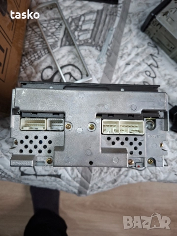 Radio TOYOTA AVENSIS., снимка 2 - Автомобили и джипове - 52316440
