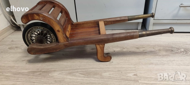 Декоративна, ръчно изработена дървена количка, снимка 6 - Антикварни и старинни предмети - 52560228