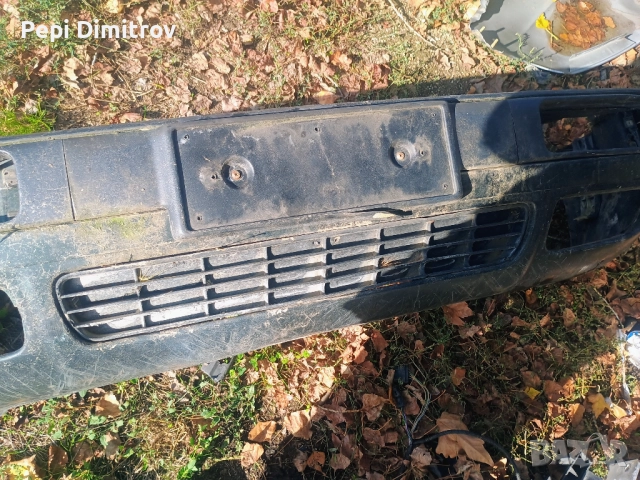 Предна броня Ауди 80 б4 ,audi 80 b4, снимка 3 - Части - 52120890
