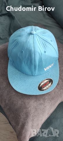 Оригинална шапка Vans, снимка 1 - Шапки - 46278541