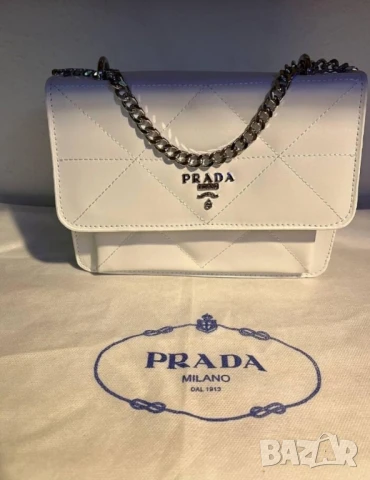 чанти prada, снимка 3 - Чанти - 50690164