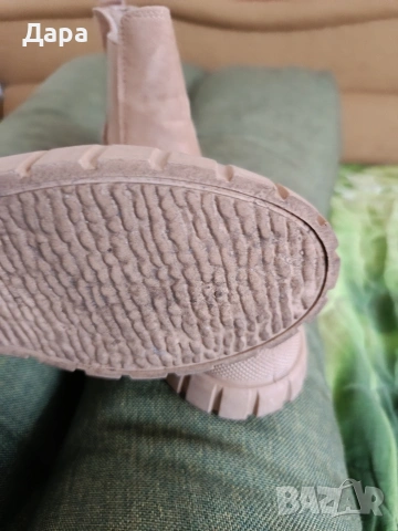 дамски бежови боти, велур , снимка 6 - Дамски боти - 53042341