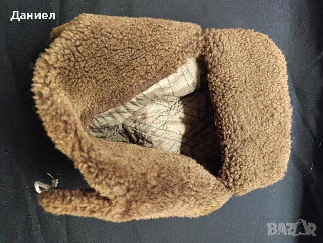 Детска зимна шапка, снимка 3 - Шапки, шалове и ръкавици - 53683384