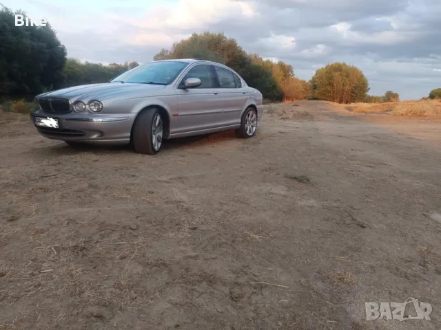 Jaguar X type 2.5 4x4 газова уредба десен волан, снимка 5 - Автомобили и джипове - 47643448