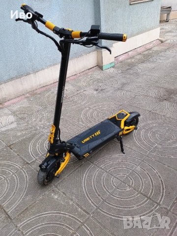 Тротинетка VSETT10+, снимка 6 - Скутери и тротинетки - 53453328