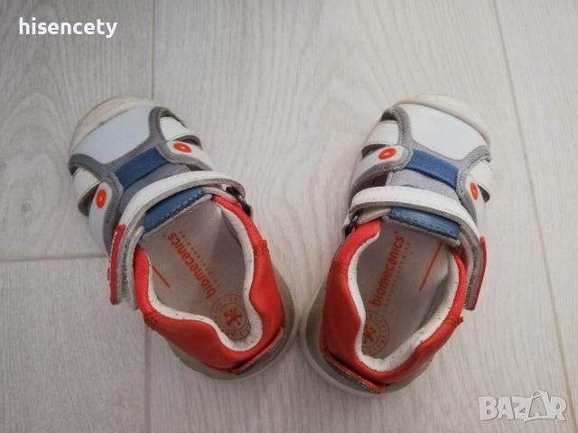 Сандали Biomecanics, снимка 2 - Бебешки обувки - 45466981