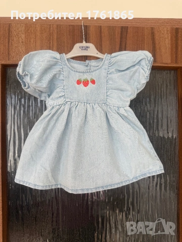 Дрешки за момиченце на 1 година, снимка 9 - Панталони и долнища за бебе - 52856595