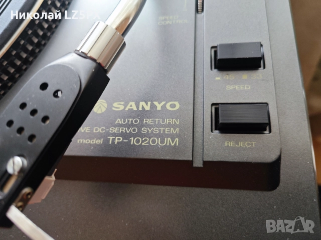 Продавам полуавтоматичен грамофон Sanyo TP-1020UM, снимка 3 - Грамофони - 52891515