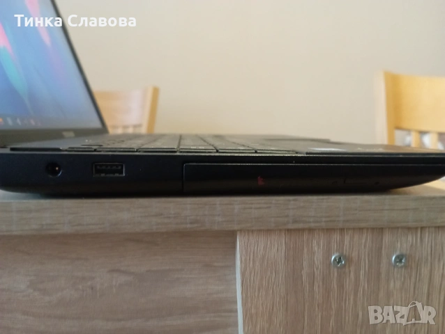 Продавам лаптоп Toshiba , снимка 3 - Лаптопи за дома - 54177024