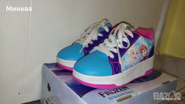 Обувки с колелца POP by HEELYS , снимка 4 - Детски обувки - 46940386