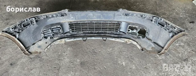 Предна броня за Фолксваген голф 5 , снимка 2 - Части - 49703417