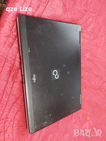 лаптоп Fujitsu i7 Seria, снимка 4 - Лаптопи за дома - 53138735