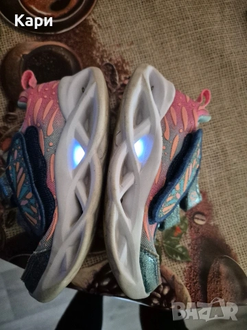 Skechers светещи маратонки 24 номер, снимка 14 - Детски маратонки - 53594031