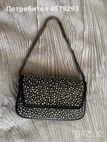 Чанта в черно с капси Зара, снимка 3 - Чанти - 51568841