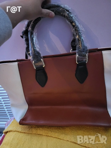 нова дамска чанта, снимка 3 - Чанти - 53664057