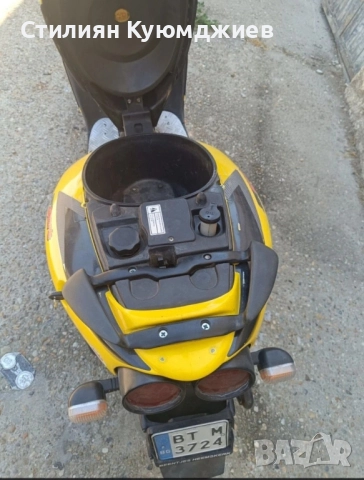 Aprilia sr50 с Документи , снимка 3 - Мотоциклети и мототехника - 52497148