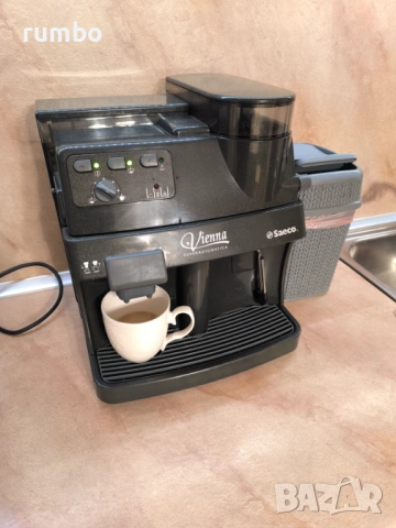 Еспресо машина Saeco Viena автоматична, снимка 2 - Кафемашини - 53375586