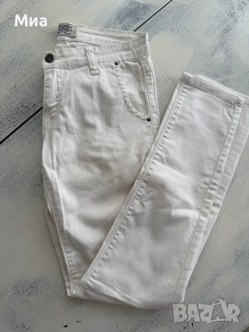 Бял дамски панталон, слим The Water Jeans