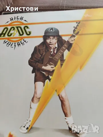 Грамофонна плоча AC/DC – High Voltage, снимка 1 - Грамофонни плочи - 46839096