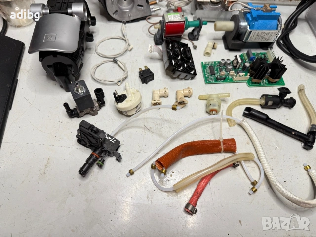 Delonghi Nespresso EN680.M Lattissima , снимка 10 - Кафемашини - 54070526