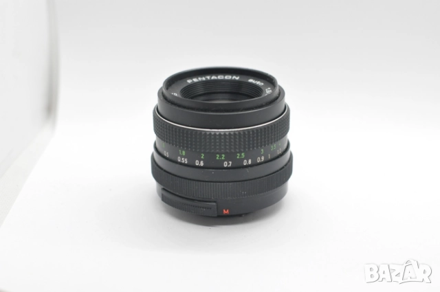 Обектив Pentacon auto 50mm f/1.8 на резба M42, снимка 4 - Обективи и филтри - 52466437