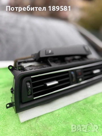 БМВ ф10 оригинални Бъбреци , педали , въздоховоди , снимка 8 - Части - 54022522