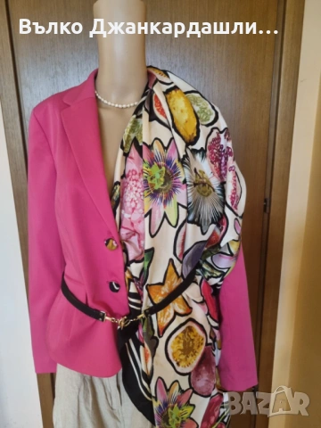 Копринен шал Marc Cain, снимка 3 - Шалове - 53094135