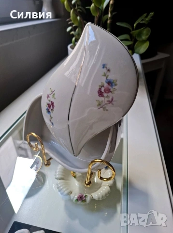 Ретро порцеланова кутия *Китка*