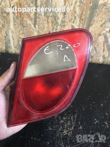 Задна дясна странична светлина за Mercedes E Class W210 (1997) A2108201264, снимка 3 - Части - 54090884