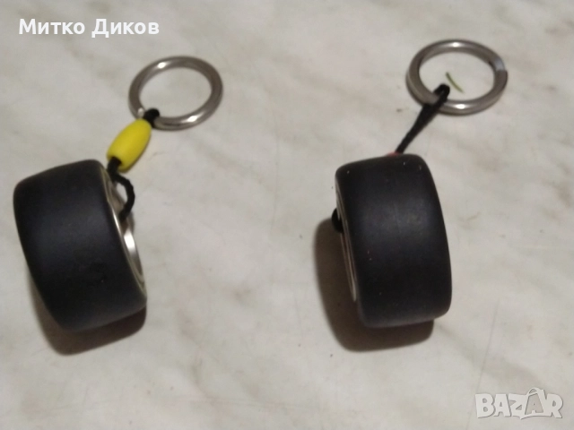Ключодържател Формула -1 Пирели два броя нови, снимка 7 - Колекции - 52055988