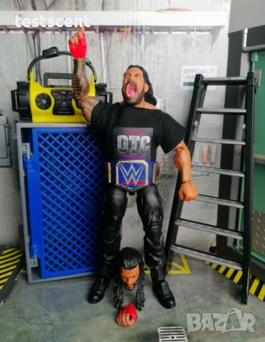WWE фигурки на Roman Reigns Роман Рейнс elite Basic OTC Tribal Chief Bloodline, снимка 6 - Фигурки - 53408401