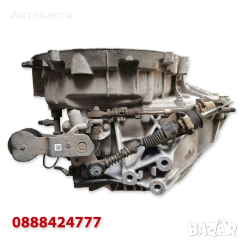 6-степенна ръчна скоростна кутия - Mercedes A / B / CLA / GLA - 1.6 Turbo (2011 г.+) A1762610101, снимка 2 - Части - 44356932