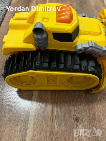 Мощен булдозер , снимка 2 - Коли, камиони, мотори, писти - 52456761
