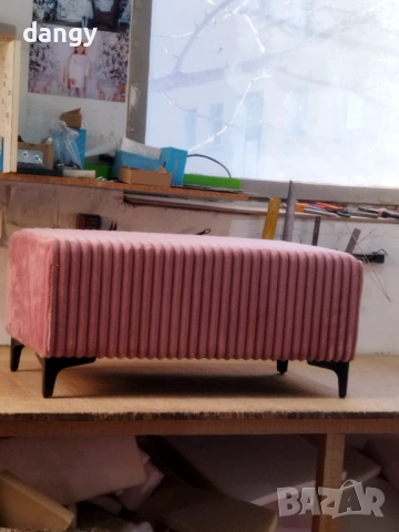 Уникална табуретка , снимка 5 - Дивани и мека мебел - 53167413