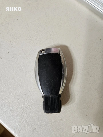 ключ за мерцедес, снимка 2 - Части - 53731710