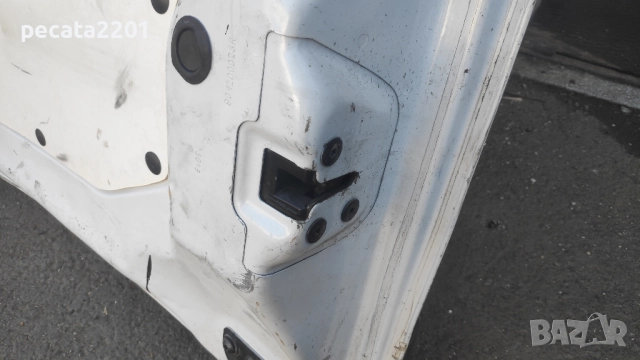 Продавам - Задна лява и задна дясна товарни врати за Рено Мастер 2018 г. , снимка 6 - Части - 51762582