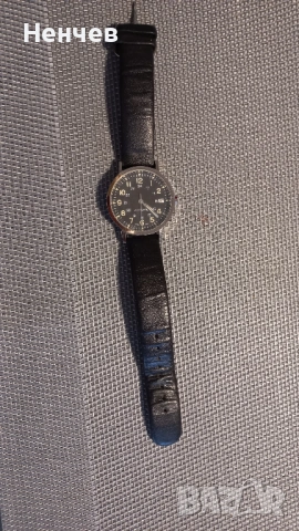 Швейцарски ръчен часовник автоматик