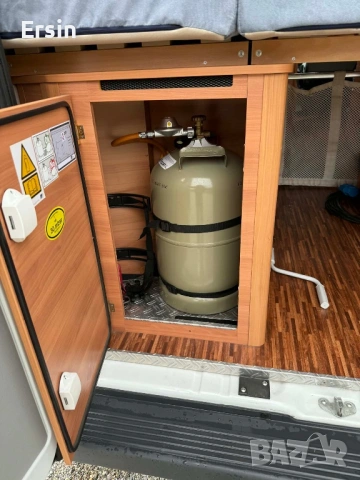 Kastenwagen HYMER Car 322 (Година:2011) Км : 110946 (Много е запазен) , снимка 9 - Каравани и кемпери - 52168440