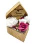 Дървена кутия сърце със сапунен божур и рози, снимка 1 - Сувенири от дърво - 45667343