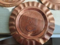 Стари медни чинии с диаметър 20 см.. Не са почиствани. Общо тегло 567 , снимка 2