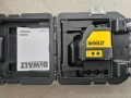 Зелен линеен лазерен нивелир DeWALT DW088CG, 20 м, 0.3 мм/м , снимка 1
