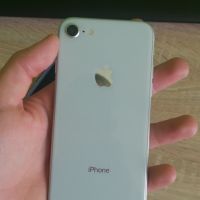 Iphone 8 , снимка 2 - Apple iPhone - 45514447