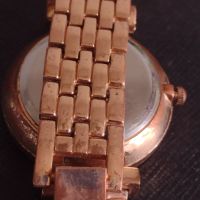 Метална верижка за дамски часовник красив стилен дизайн 44848, снимка 4 - Каишки за часовници - 45381454