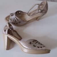 Елегантни дамски сандали от естествена кожа. , снимка 1 - Дамски обувки на ток - 45076169